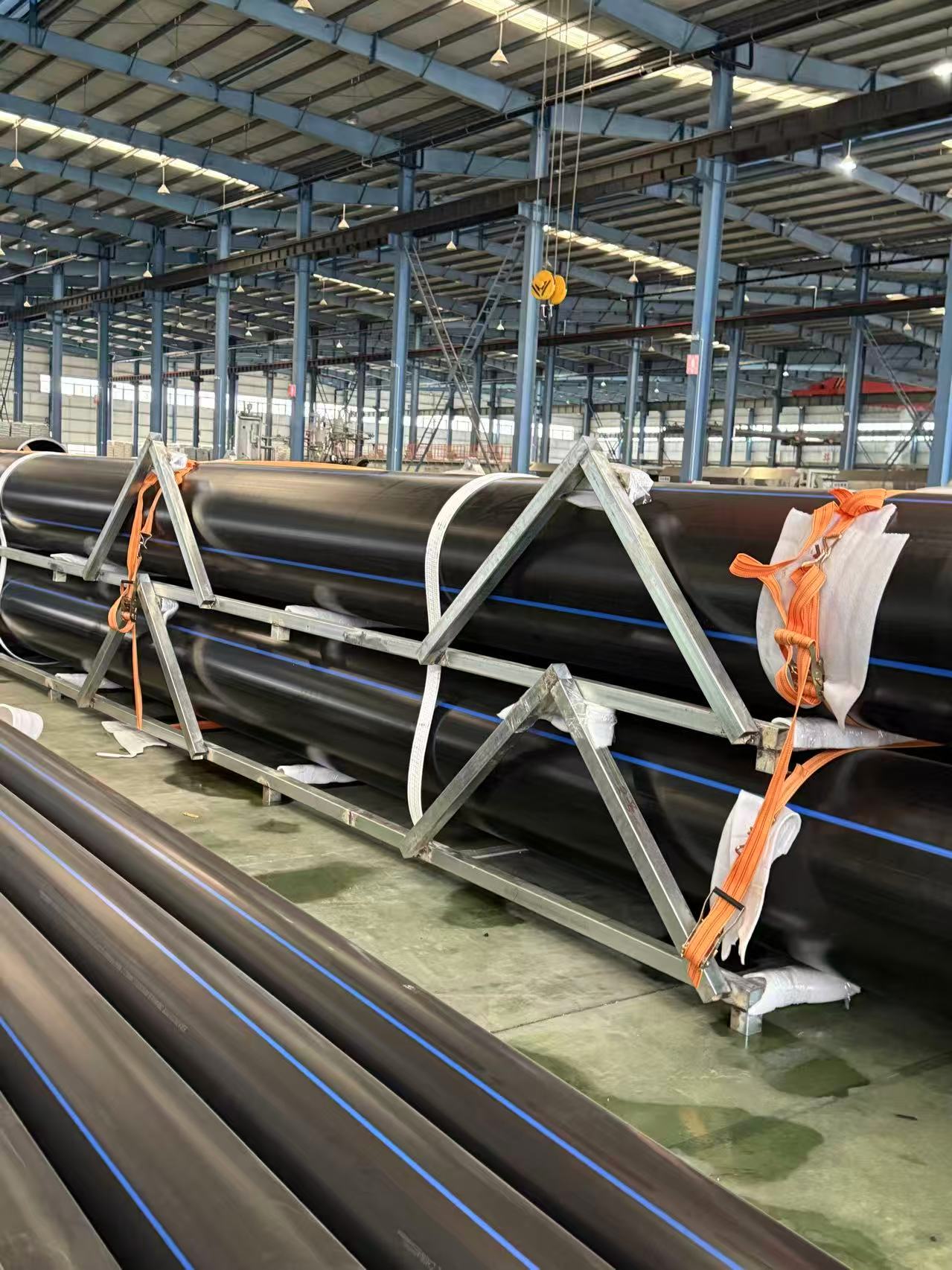 hdpe pipe steel fram protection hdpe pipe steel fram protection
